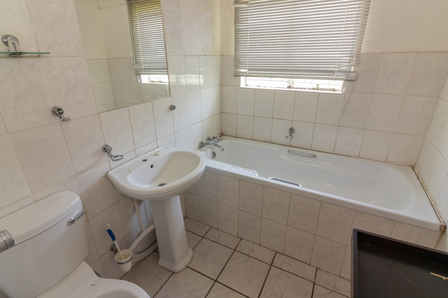 3 Bedroom Property for Sale in Morewag Free State